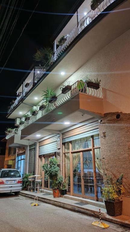 Budova, kde se aparthotel nachází
