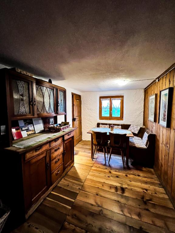 Kuchyň nebo kuchyňský kout v ubytování Albergo Ristorante Selva