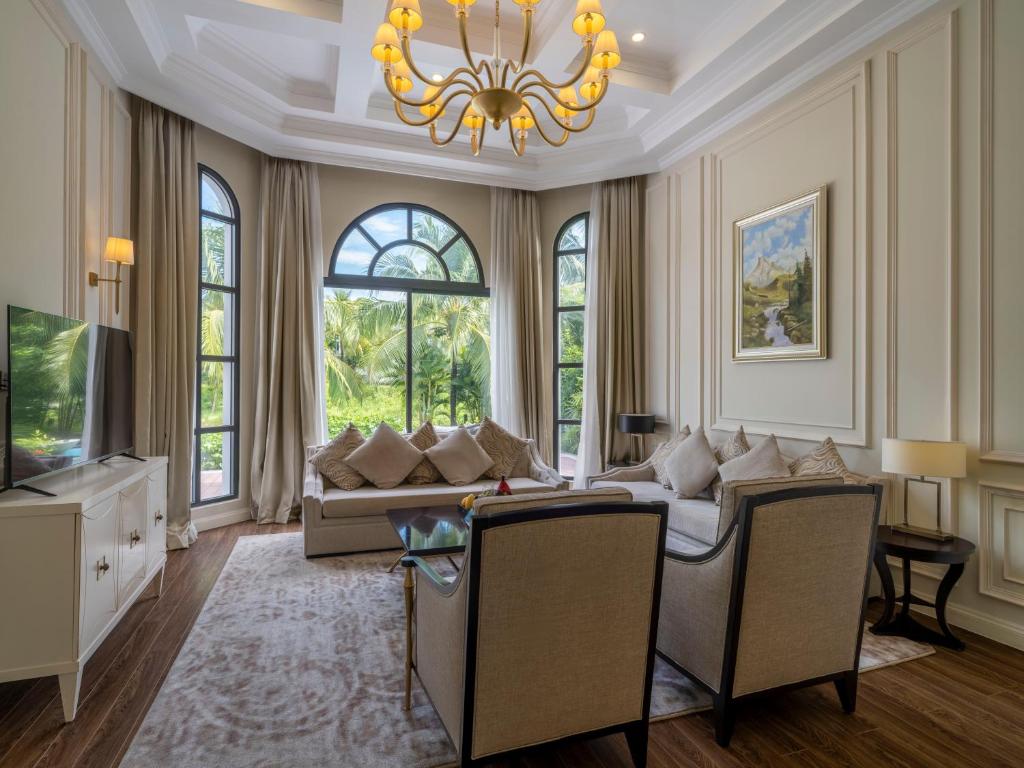Villa 3 Bedroom- Free 2 kids under 12 years