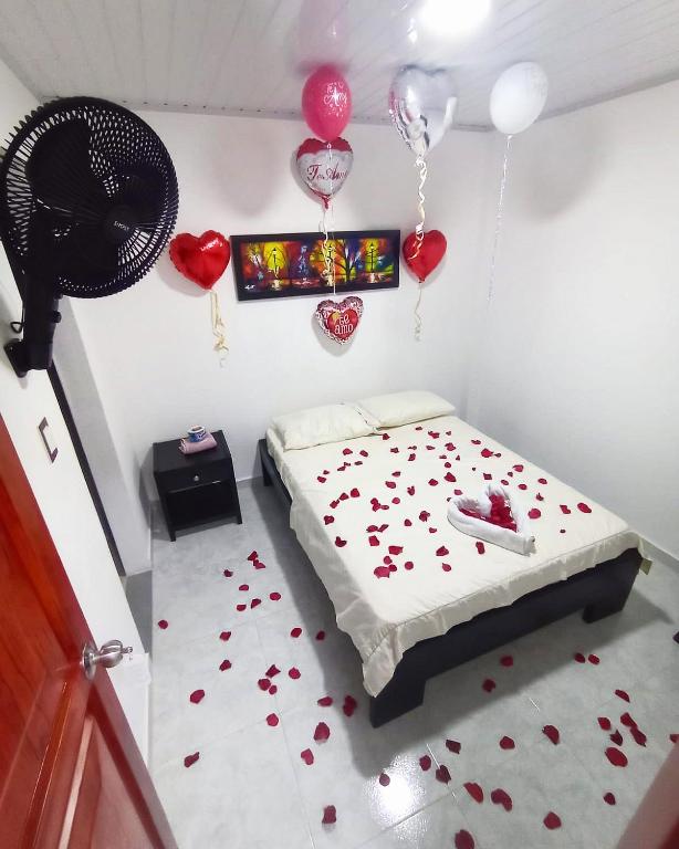 Postel nebo postele na pokoji v ubytování Hotel Inmaculada Real