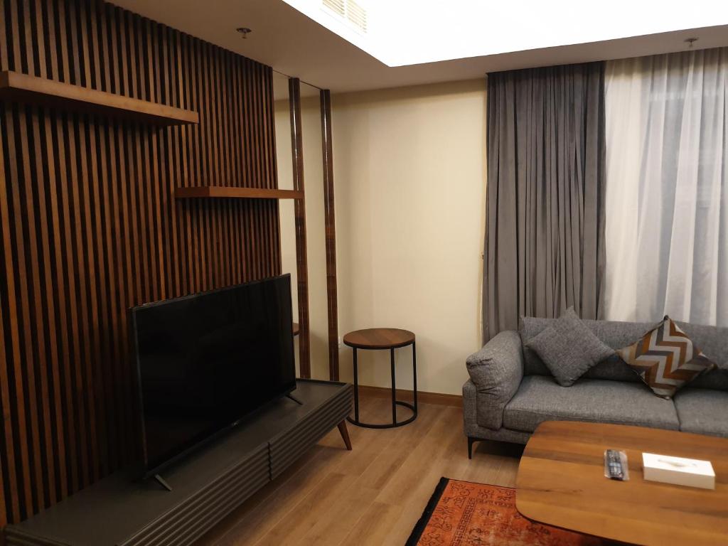 Televisyen dan/atau pusat hiburan di Terminal Inn Al Mansoura