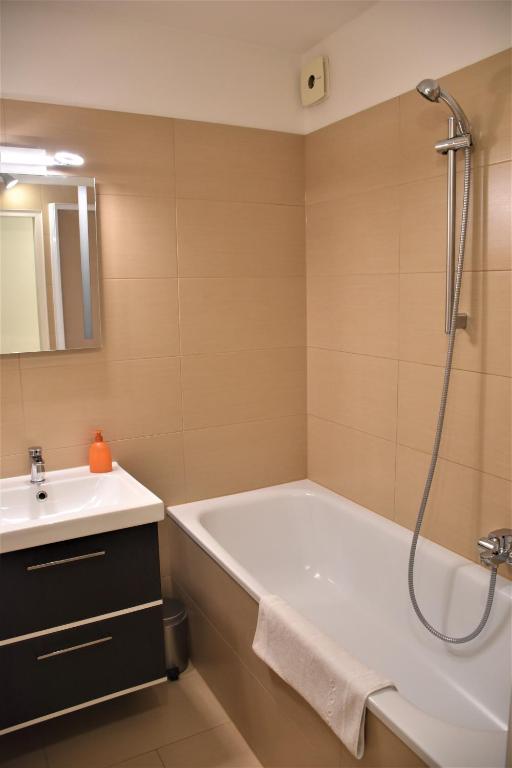 Ένα μπάνιο στο Studio-Apartment Augarten