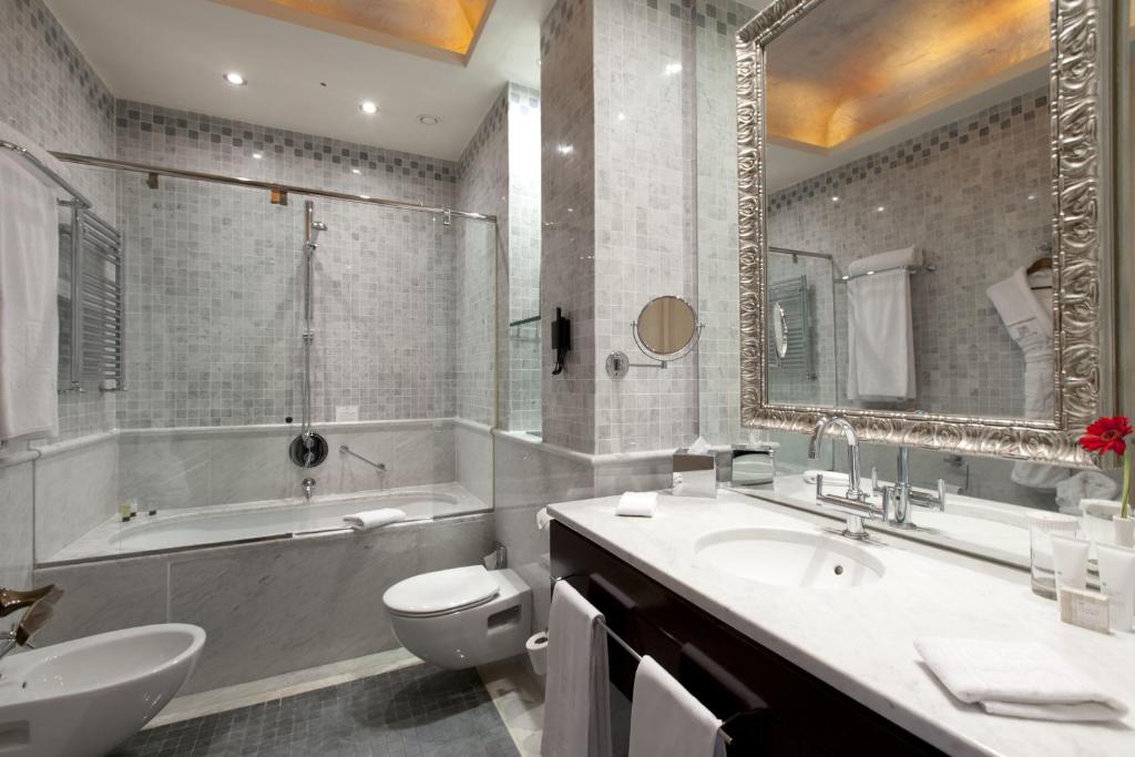 Hotel Casa Fuster G.L Monumento - غرفة الاجتماعات ١