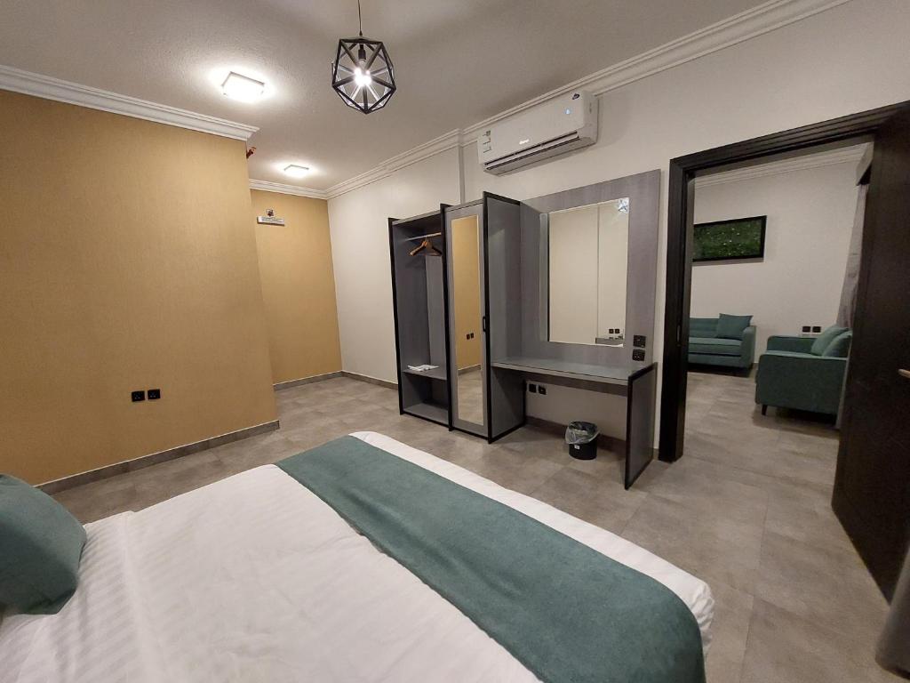 Karims Hotel - Deluxe Junior Suite