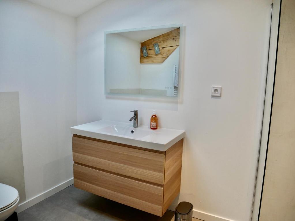 Łazienka w obiekcie En Vau - Coliving - Mas des Sous Bois