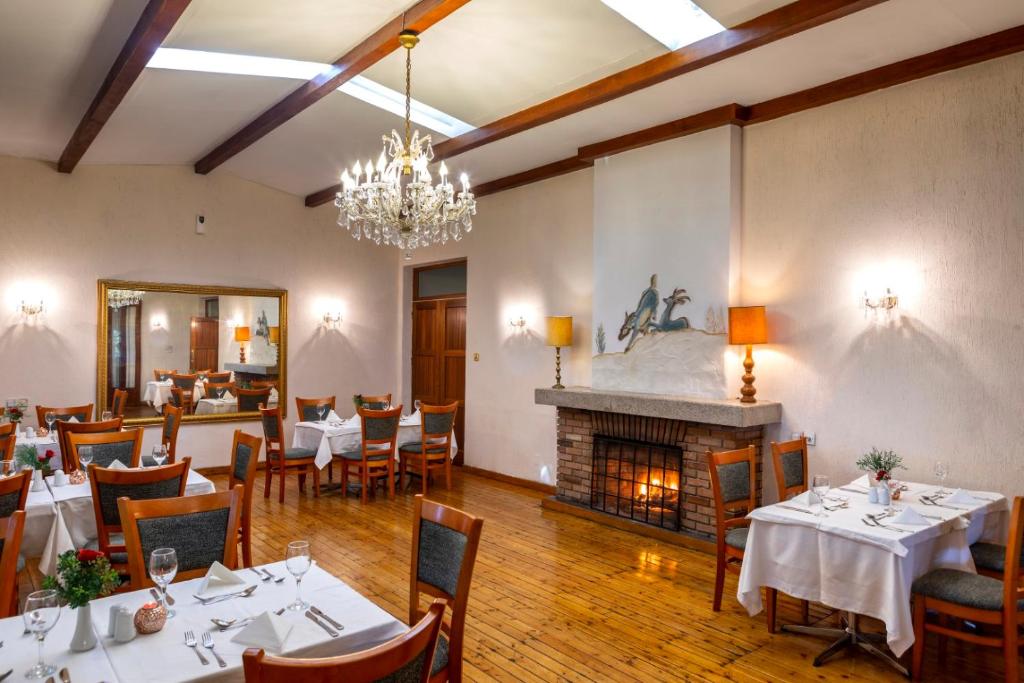 Restaurace v ubytování Forest Park Hotel