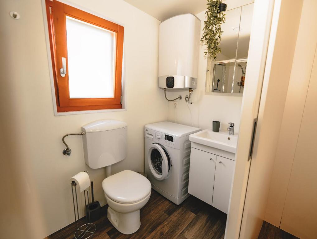 Kúpeľňa v ubytovaní Mobile home Silence