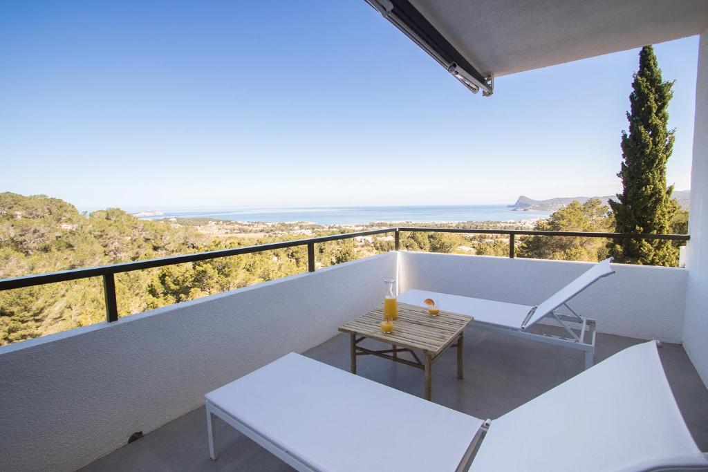 Casa Victoria Suites, Sant Josep de sa Talaia – Precios ...