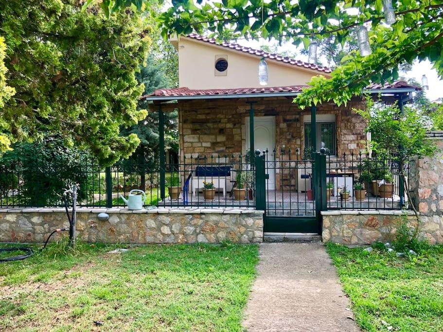 Μικρό σπίτι - Housity