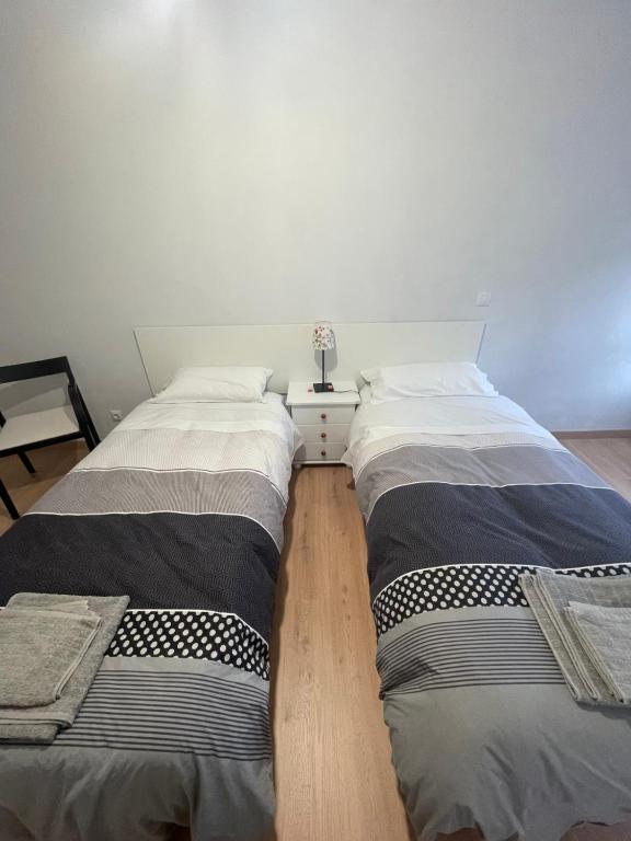 Postel nebo postele na pokoji v ubytování San Pablo, piso céntrico