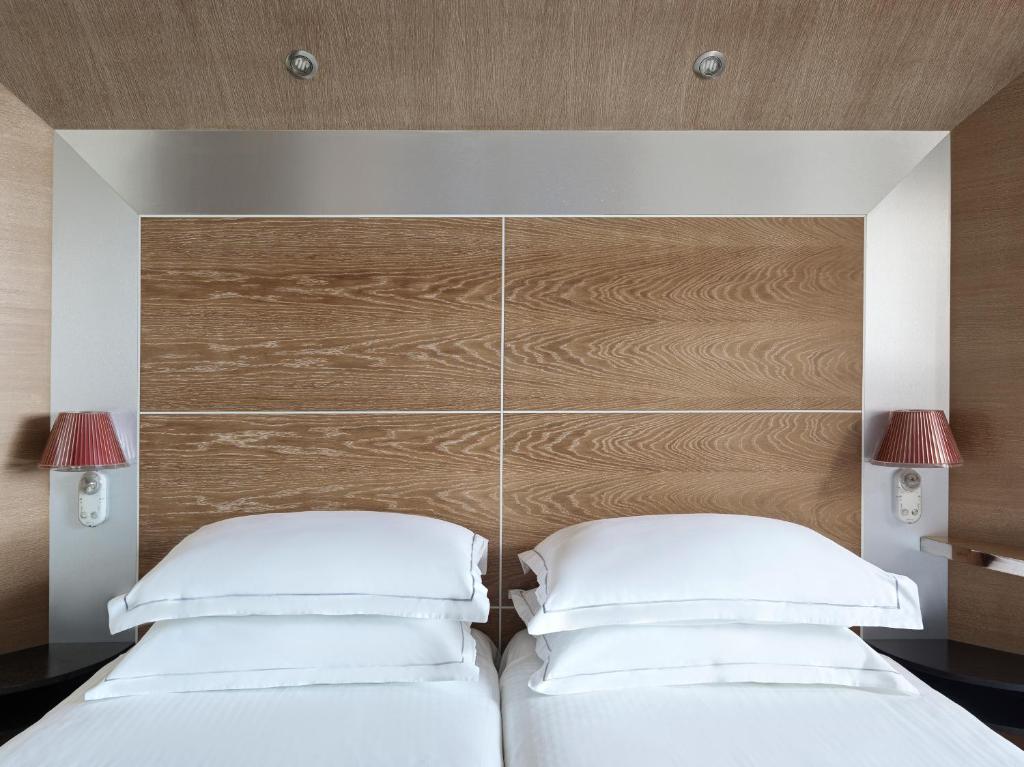 Esperos Palace Resort & Spa - 3