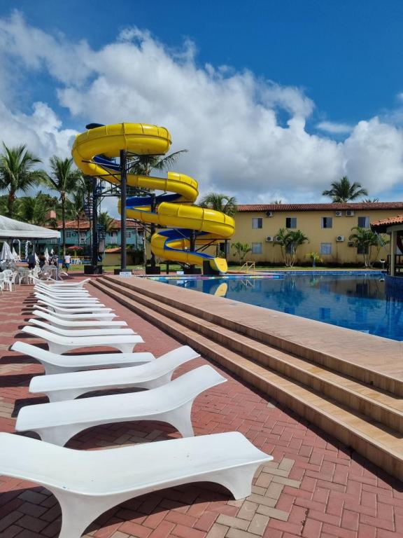 Bazén v ubytování LC TEMPORADAS PORTOBELLO PARK HOTEL nebo v jeho okolí