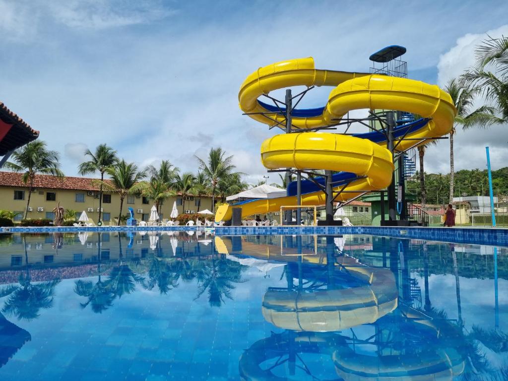 Bazén v ubytování LC TEMPORADAS PORTOBELLO PARK HOTEL nebo v jeho okolí