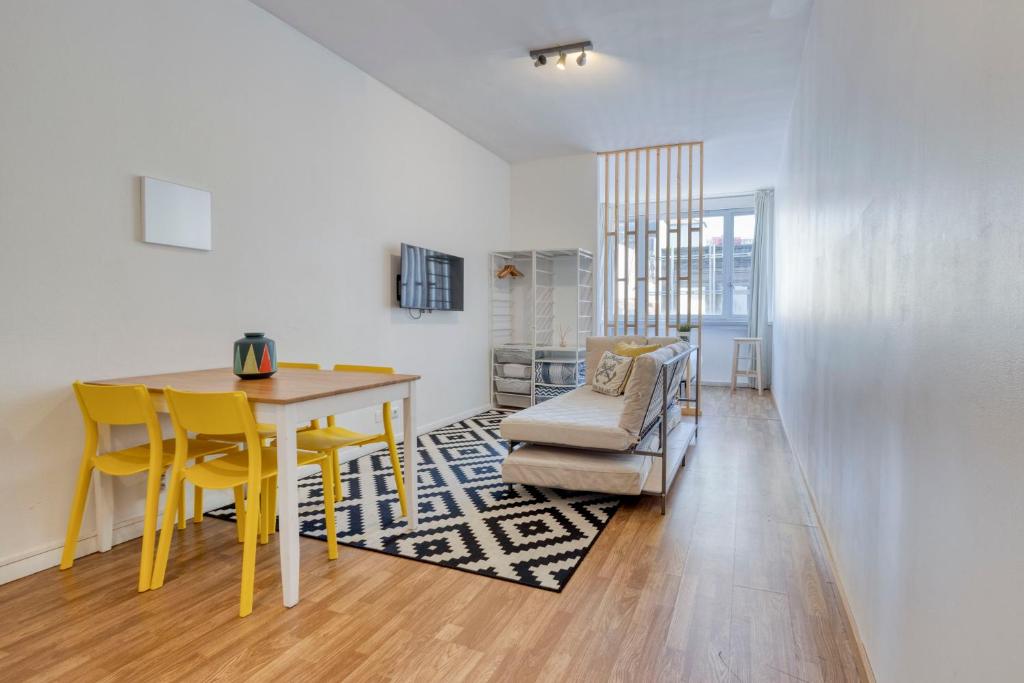 Travel & live Santa Catarina apartment