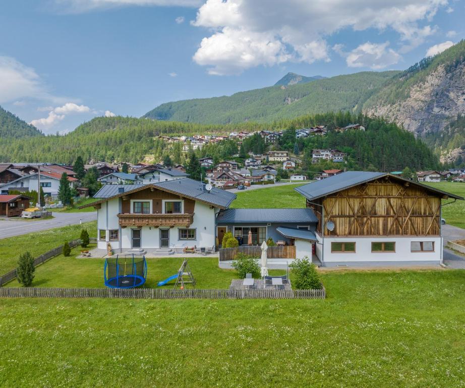 Nespecifikovaný výhled na hory nebo výhled na hory při pohledu z apartmánu