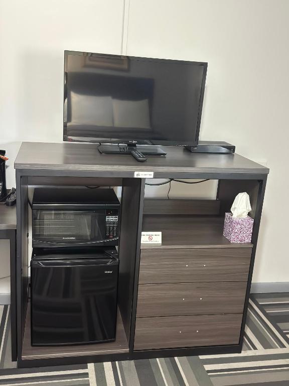 Relax Inn - Saginaw - Kingkamer