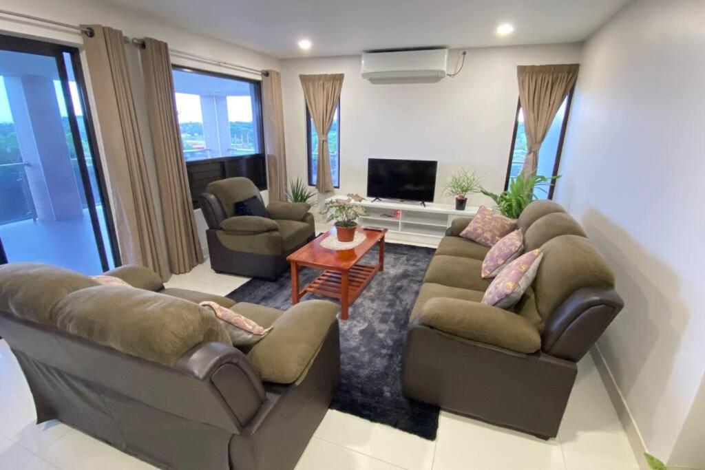 Gallery image of Lovely 4-bedroom Holiday home with free parking. in Lautoka