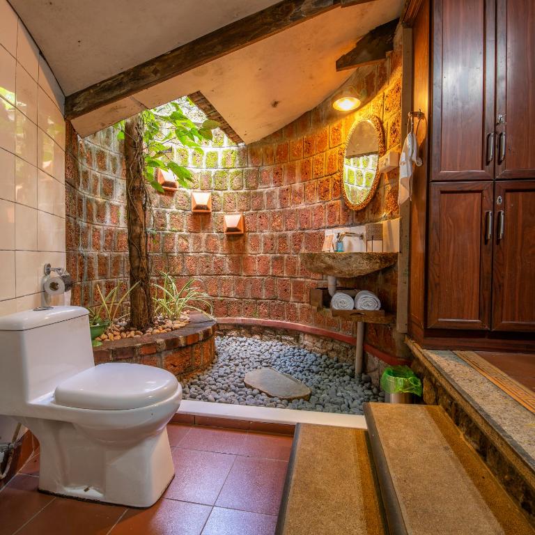 Koupelna v ubytování Swasthi Serviced Villa