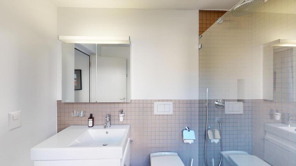 Koupelna v ubytování Family Apartment Sot Lantsch-Lenzerheide for 6 persons