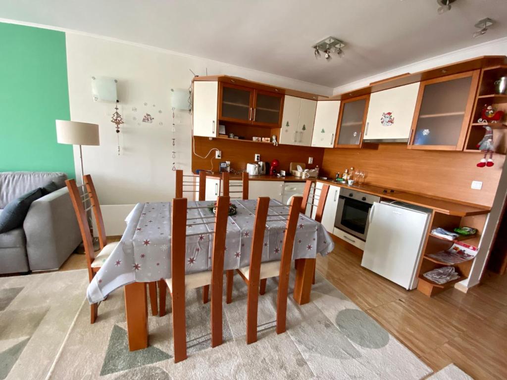 Fotografie z fotogalerie ubytování Aparthotel - Monastery 3, 1 Bedroom Apartment v destinaci Pamporovo