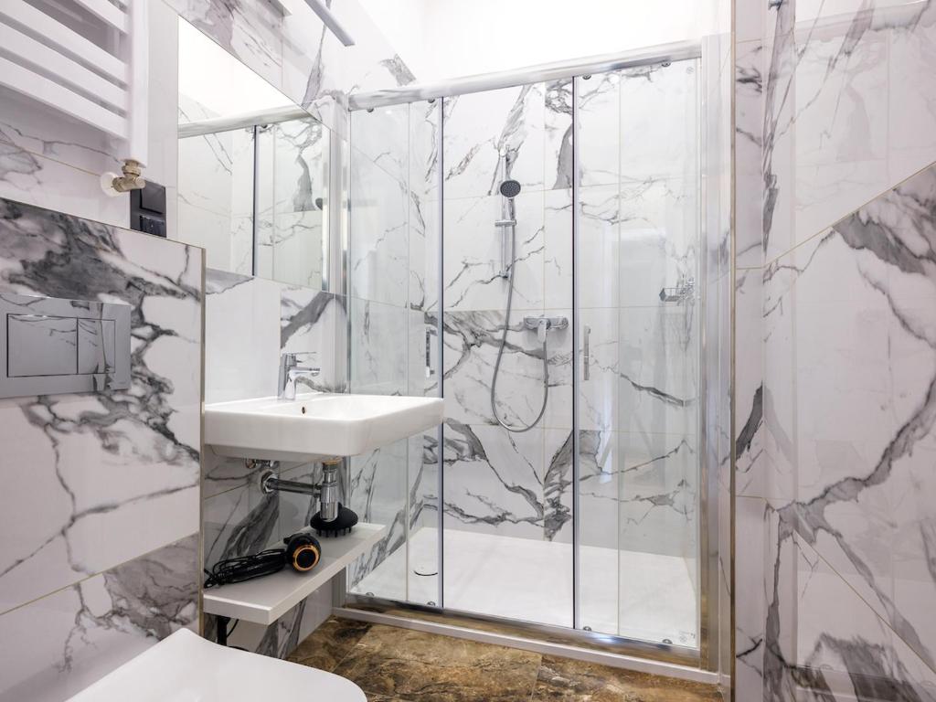 Kúpeľňa v ubytovaní Tyzenhauz Apartments Comfort