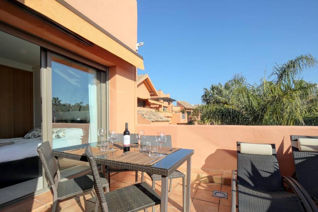Fotografia z galérie ubytovania Stylish and Exclusive Penthouse Dreamy Oasis v destinácii Estepona