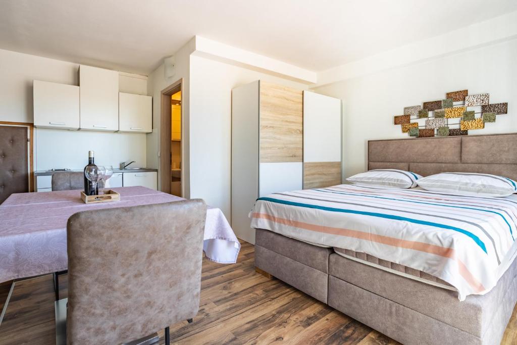 Apartments Nina - 16