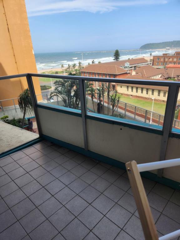 Cohessa 1bedroom apartments, 10 South Building, Durban, Durban (updated prices 2024)
