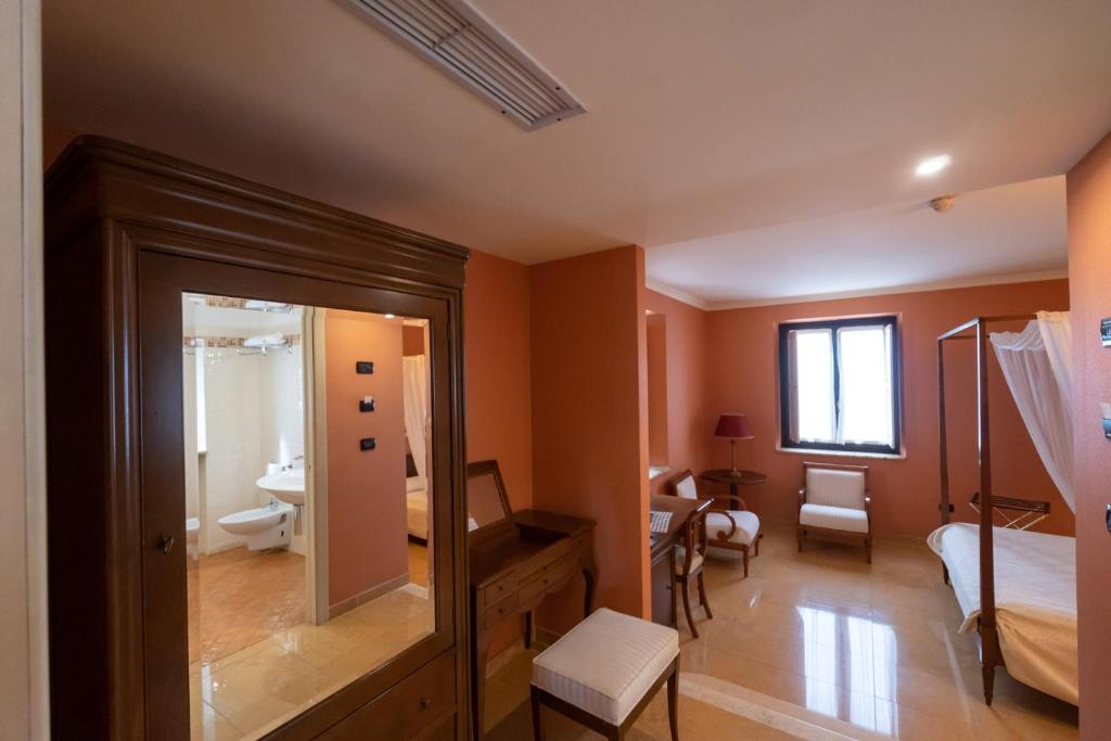 Koupelna v ubytování Hotel Ristorante Vecchia Vibo