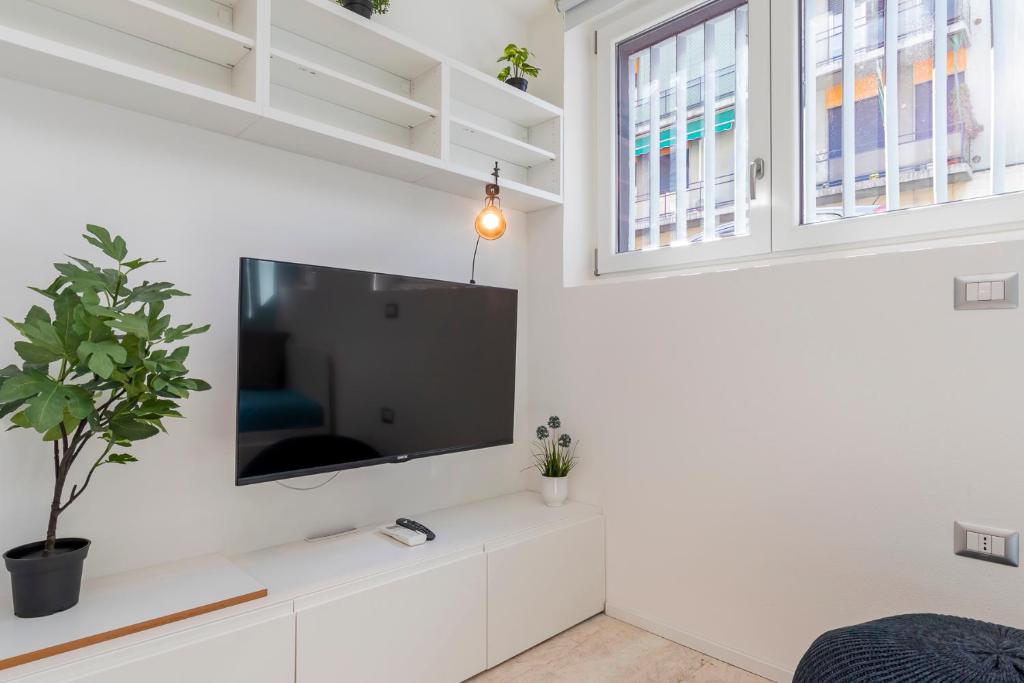 Telewizja i/lub zestaw kina domowego w obiekcie [Sweet apartment] - Grazioli 2