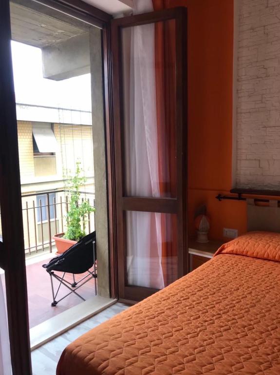 Casa Simonetta - Twin Room With Private Bathroom