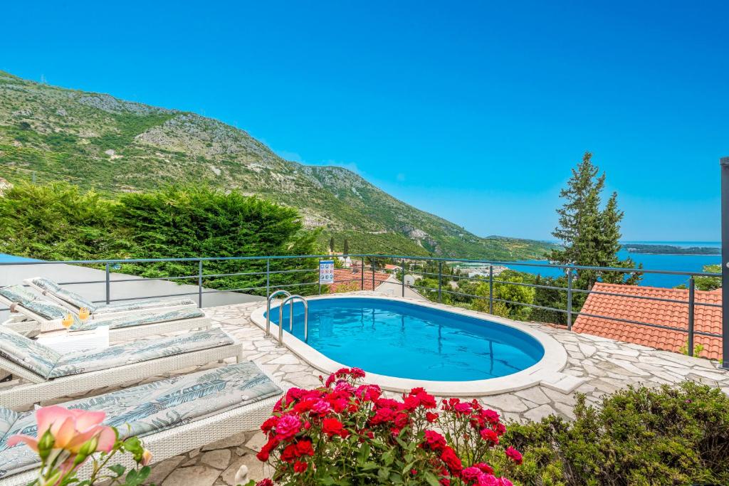 Charming Villa Svagusa with Sea View - Twee Slaapkamers Huis