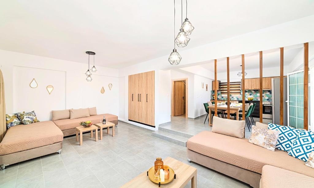 Część wypoczynkowa w obiekcie Georgioupolis Blue Villa