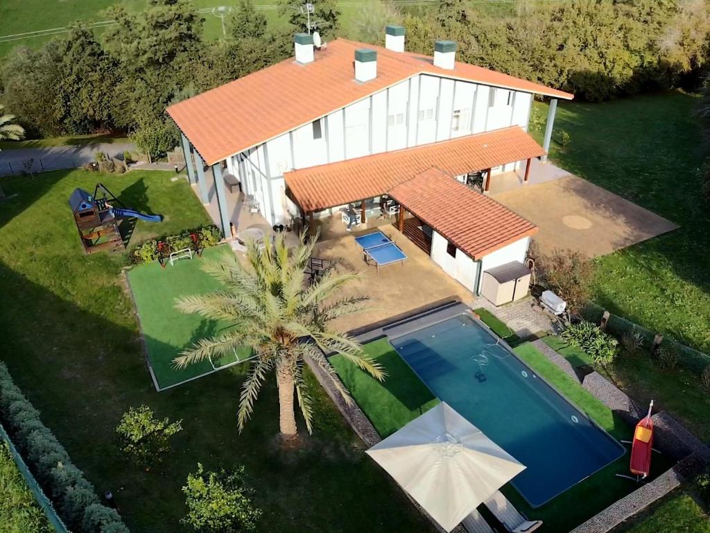 Πισίνα στο ή κοντά στο Casa Markaida Vizcaya