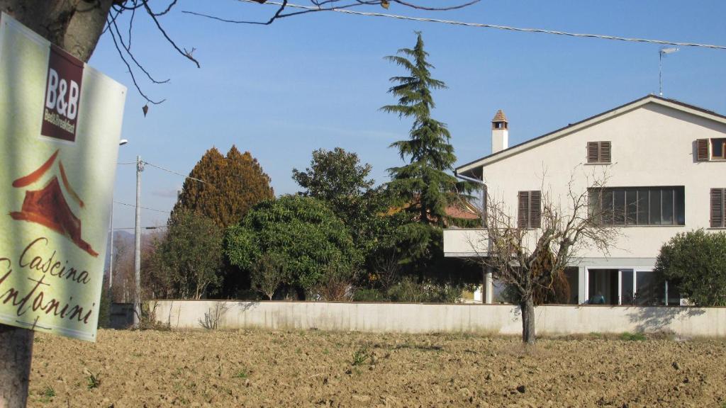 Budova, kde se the country house nachází