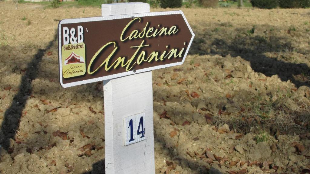 Certifikát, hodnocení, plakát nebo jiný dokument vystavený v ubytování Cascina Antonini