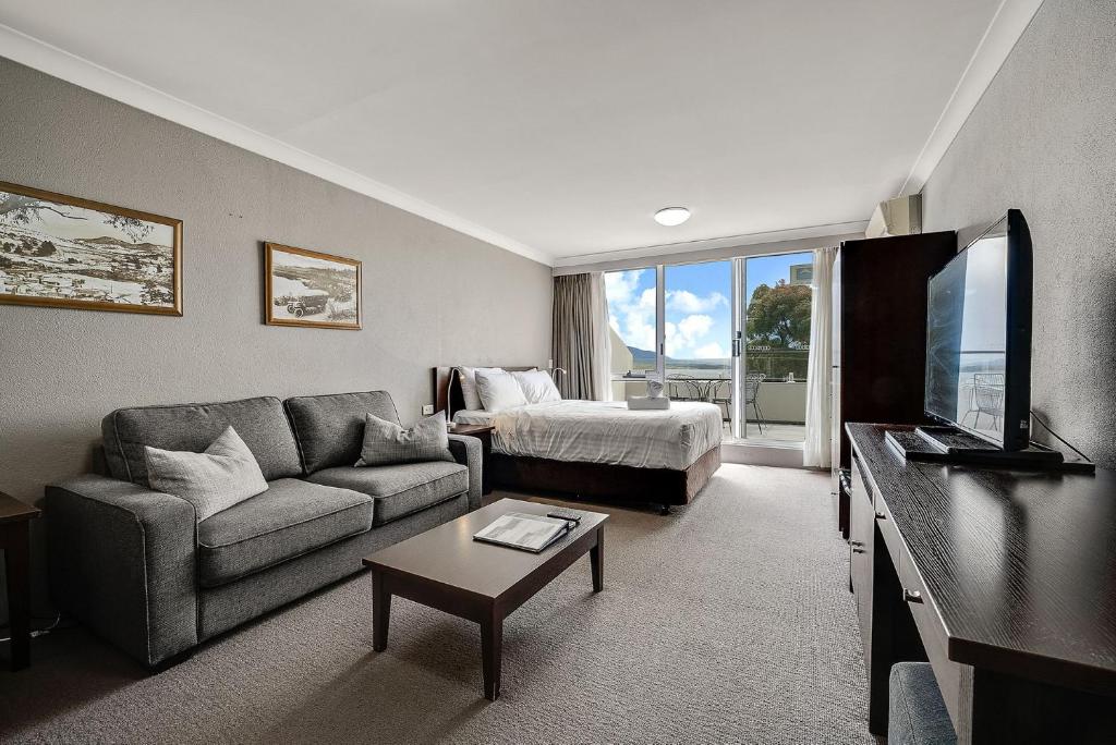 Horizons 201 Lake Jindabyne Waterfront, Jindabyne (updated prices 2024)