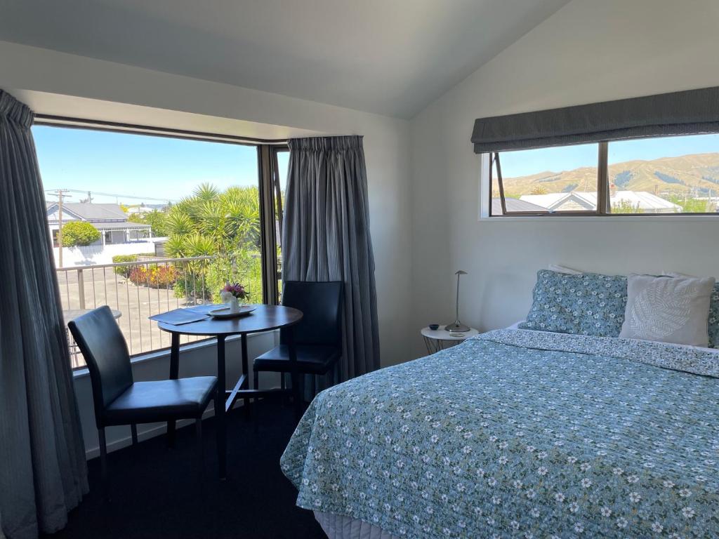 Colonial Motel - Resim 2