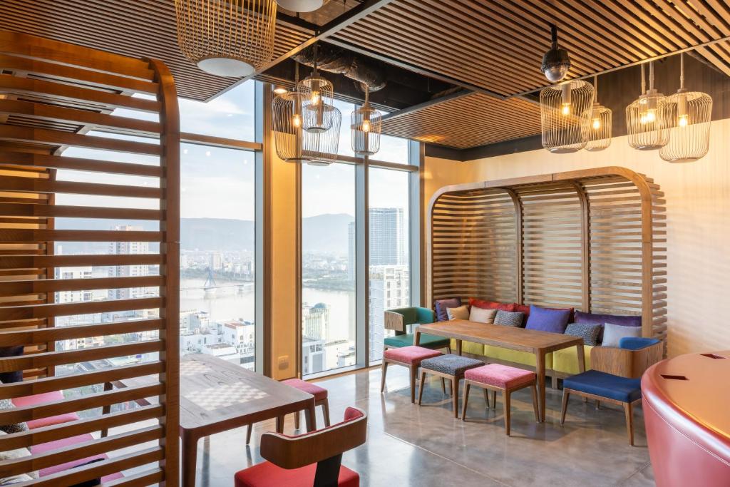 Posezení v ubytování Wink Hotel Danang Centre - 24hrs Lifestyle Stay