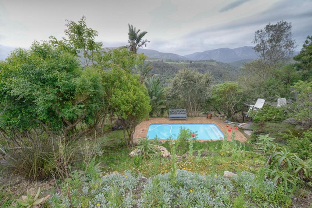 Fynbos Garden Cottage - Image 23