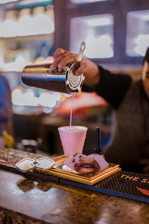 The Continent Hotel Sukhumvit - Asok BTS Bangkok - Resim 43