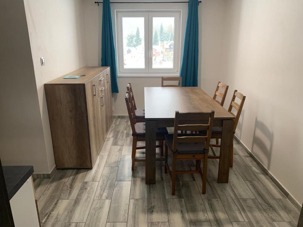 Fotografie z fotogalerie ubytování Apartmán u Drahotů v destinaci Pernink