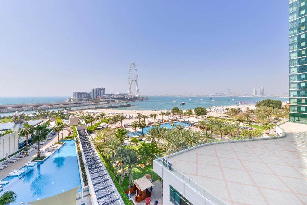 آدرس Beach Residences