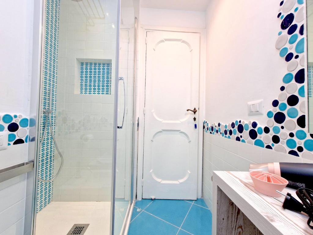 Vannituba majutusasutuses Il Cantuccio Rooms