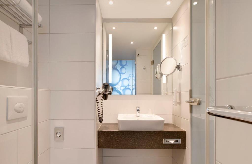 Holiday Inn Berlin City East Side by IHG - 8