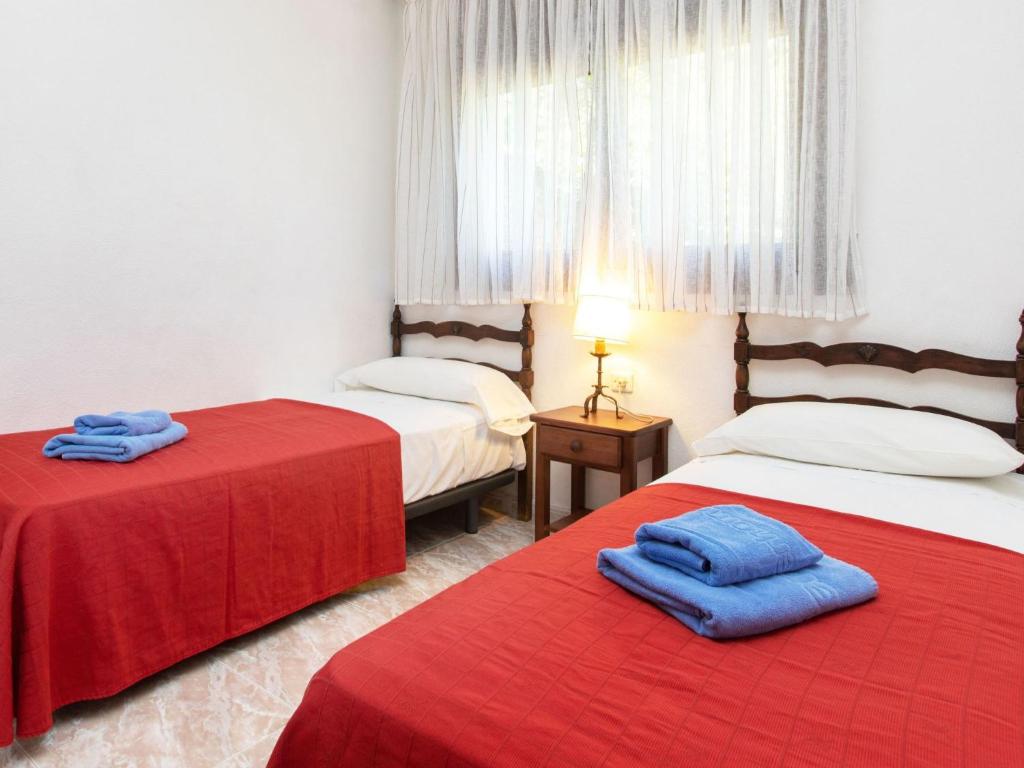 Postel nebo postele na pokoji v ubytování Apartment S'Esquirol Nº4 by Interhome