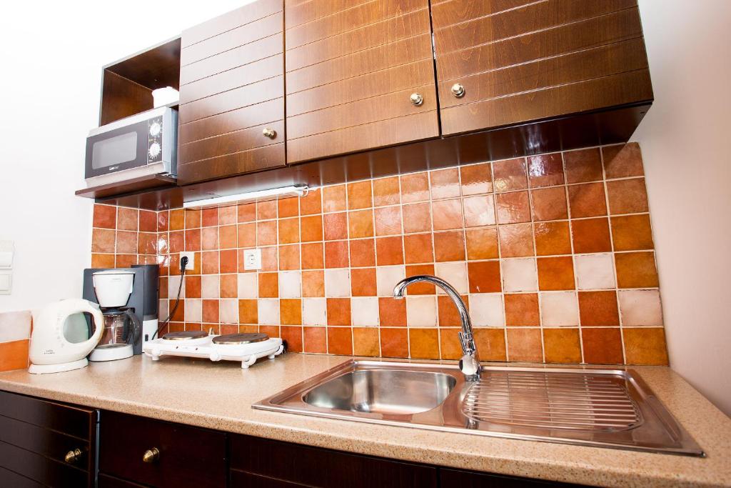 Militsa Guesthouse - 14