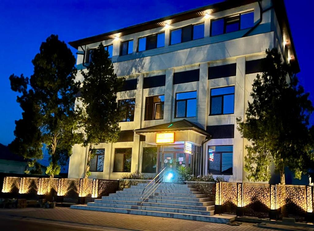 Budova, kde se hostel nachází