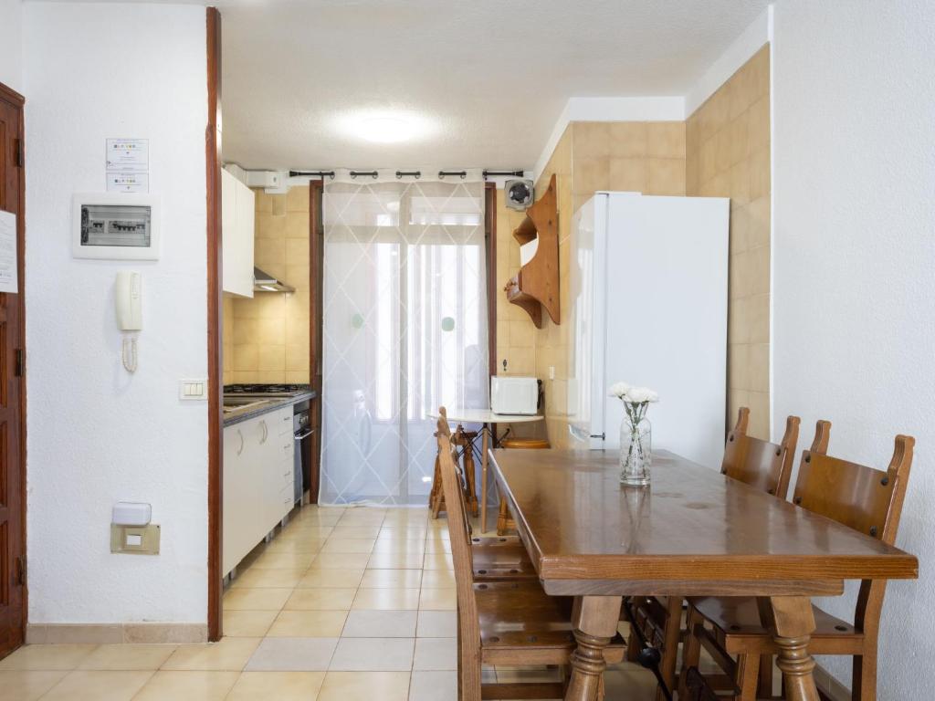 A kitchen or kitchenette at Apartment Comfy Altemar-2 by Interhome