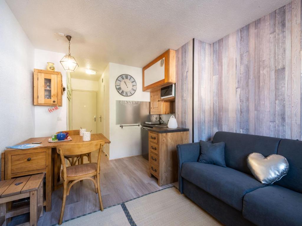 Studio Batiment B by Interhome